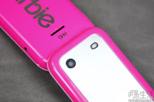 HMD Barbie Phone评测，不只是简单的功能机